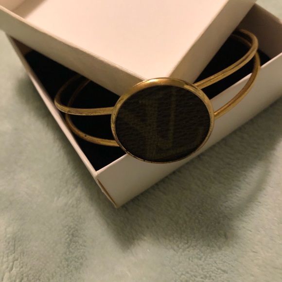 Louis Vuitton Monogramed Handmade Bracelet - Picture 6 of 6